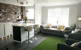 Boutique Coastal Appt Nr Edinburgh